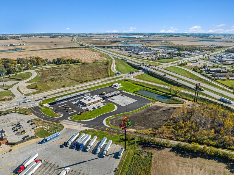 More Photos Of 6579 Garringer-Edgefield rd, Jeffersonville Convenience Store For Sale