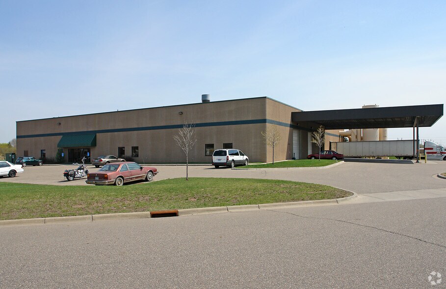 Primary Photo Of 21044 Heron Way, Lakeville Manufacturing For Lease