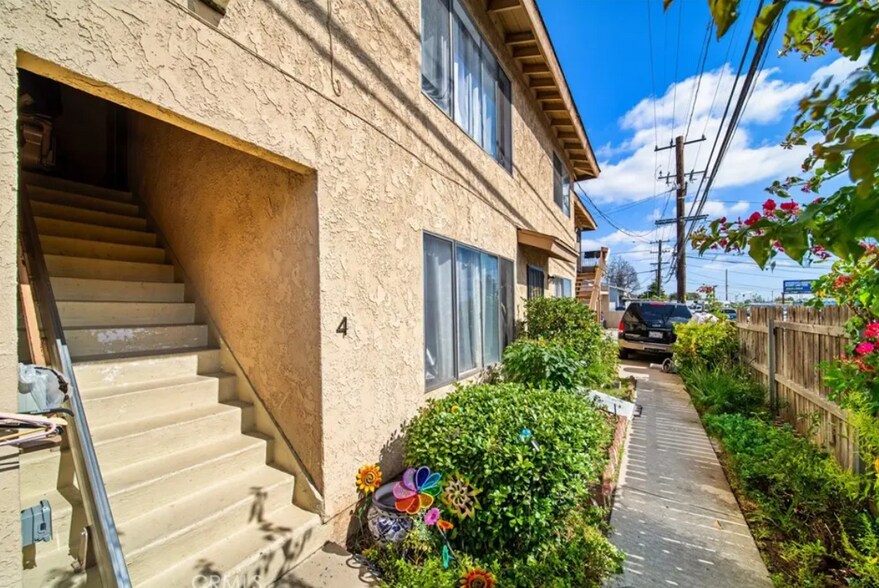 More Photos Of 1342 Edgewood Dr, Alhambra Apartments For Sale