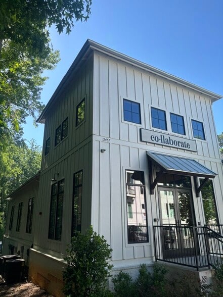 More Photos Of 12457 Broadwell Rd, Milton Office For Sale
