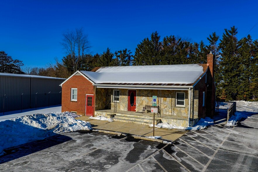 More Photos Of 1379 W Jarrettsville Rd, Forest Hill Office For Sale