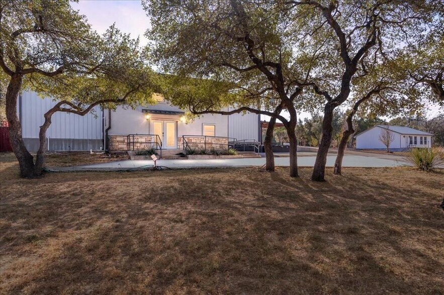 More Photos Of 2505 Pace Bend Rd S, Spicewood Industrial For Sale