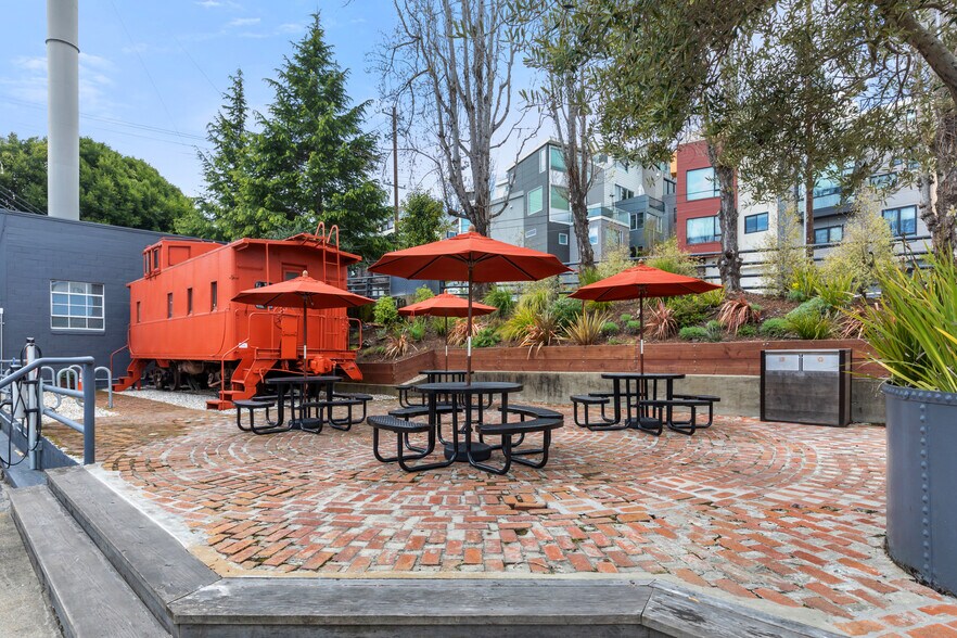 More Photos Of 555 De Haro St, San Francisco Office For Lease