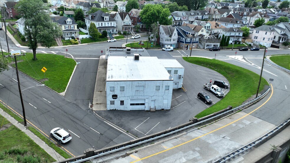 More Photos Of 333 Morris St, Phillipsburg Storefront For Sale