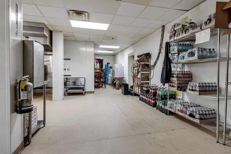 More Photos Of 2-85 Bristol Ln, Ellicottville General Retail For Lease