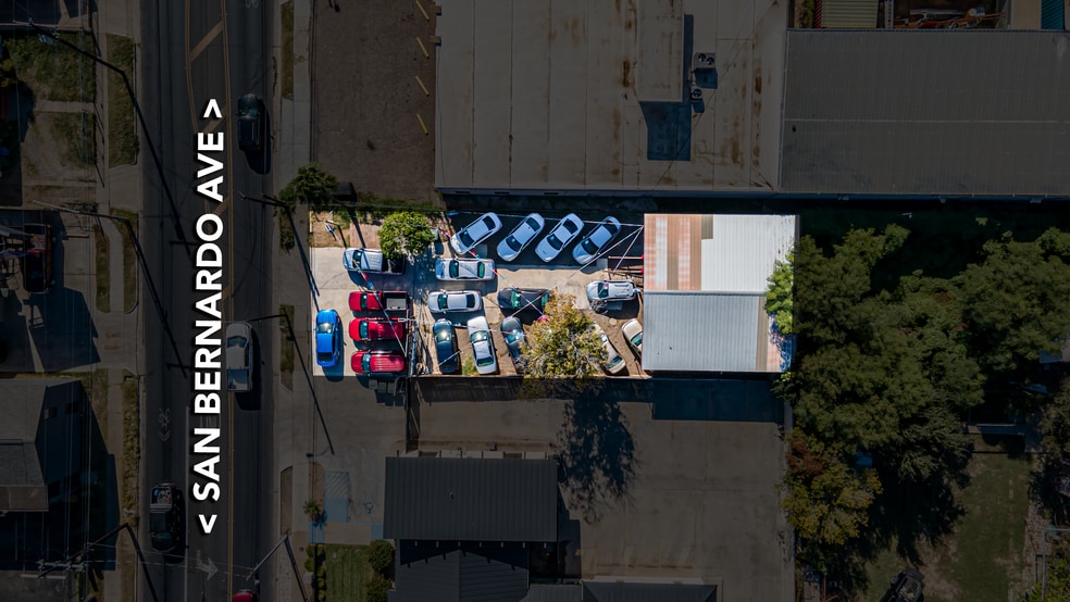 More Photos Of 2608 San Bernardo Ave, Laredo Office For Sale