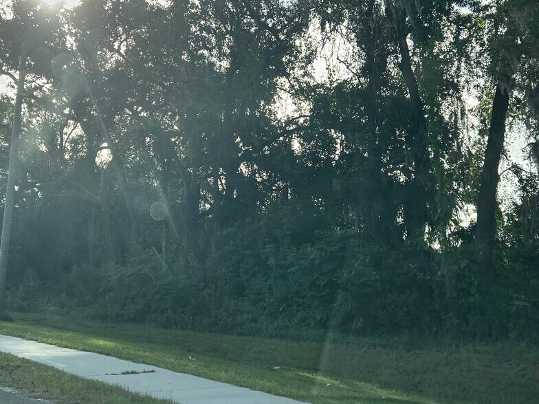 More Photos Of 8601 E Sligh Ave, Tampa Multifamily For Sale