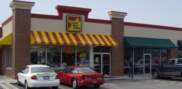 Primary Photo Of 942 Cherry St, Blanchester Restaurant For Lease