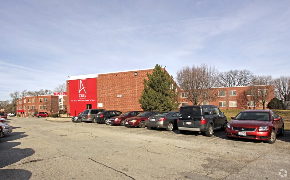 More Photos Of 4600 Frontage Rd, Hillside Skilled Nursing Facility For Lease