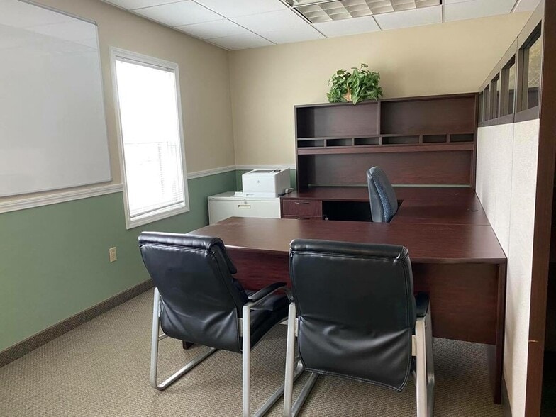 More Photos Of 172 Route 101, Bedford Office For Sale
