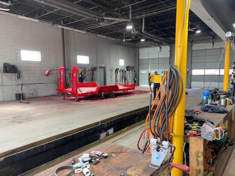 More Photos Of 113-115 Smith Ave, Mansfield Truck Terminal For Sale