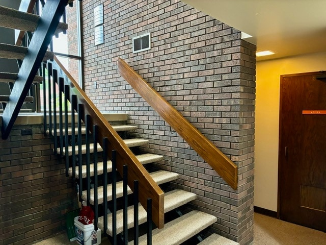 More Photos Of 1701 Washington St, Manitowoc Medical For Sale