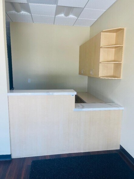 More Photos Of 321 San Felipe Rd, Hollister Medical For Lease
