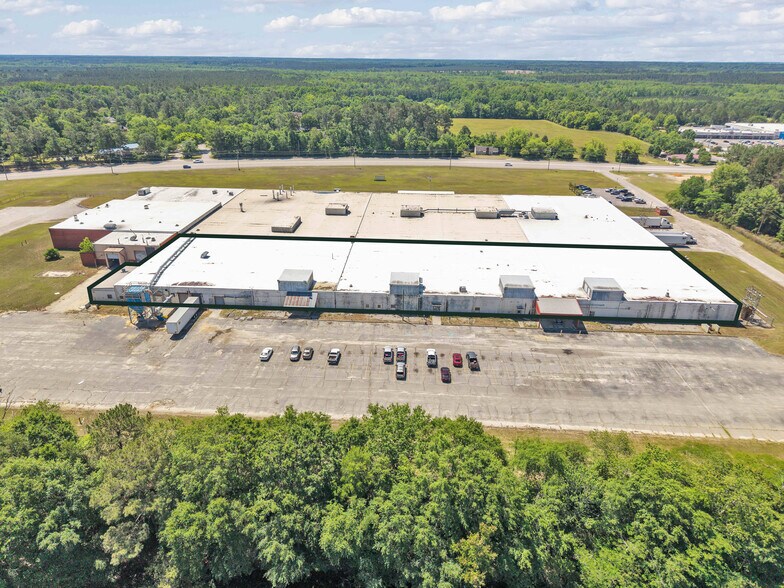 More Photos Of 11200 Dunbarton Blvd, Barnwell Manufacturing For Lease
