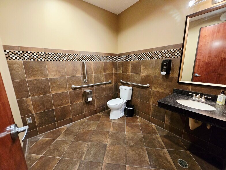 More Photos Of 3525 Plymouth Blvd, Plymouth Office Residential For Sale