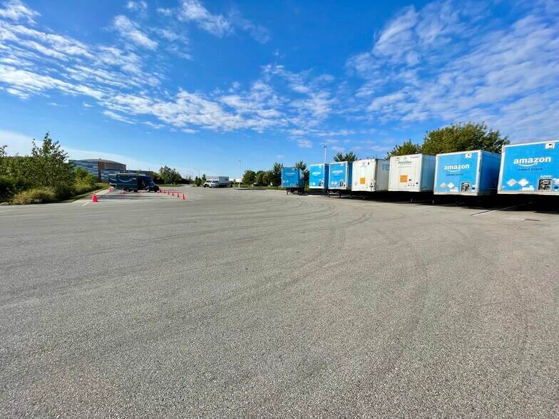 More Photos Of 4904 Tradewinds Pky, Madison Land For Lease