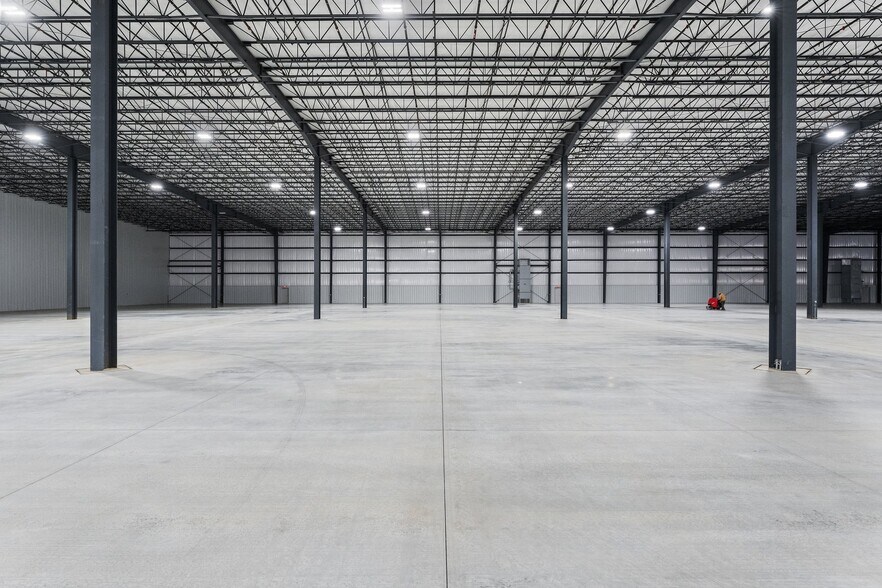 More Photos Of 301 Enterprise Dr, Laporte Warehouse For Lease