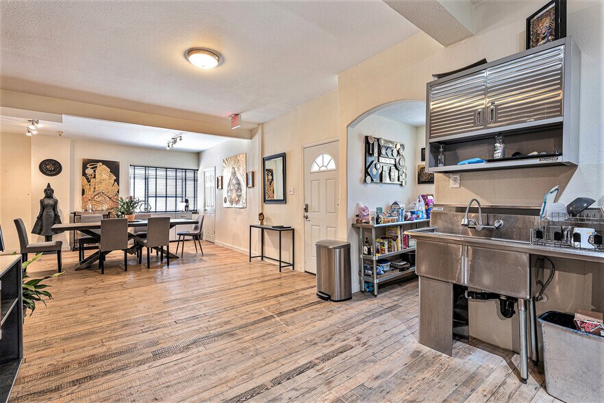 More Photos Of 50 W Arizona Ave, Denver Warehouse For Sale