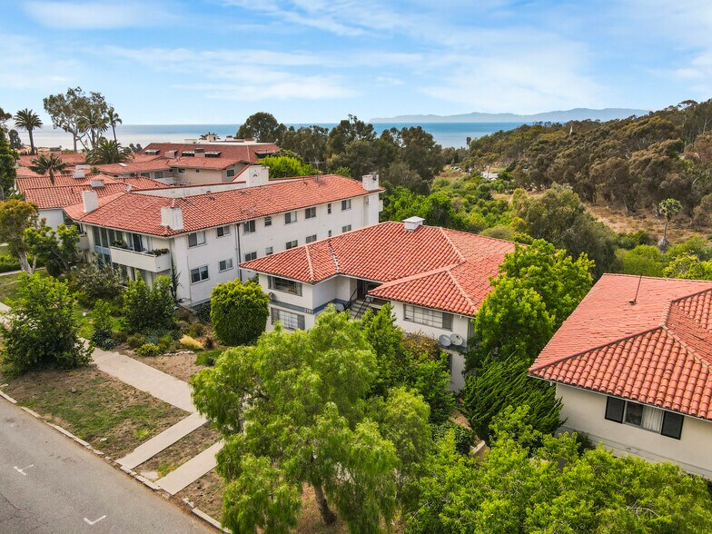 More Photos Of 229 Palos Verdes Dr W, Palos Verdes Estates Multifamily For Sale