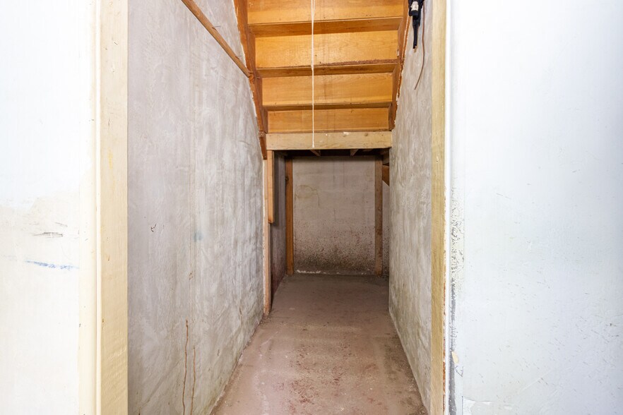 More Photos Of 200 N Florence St, Casa Grande Storefront For Sale