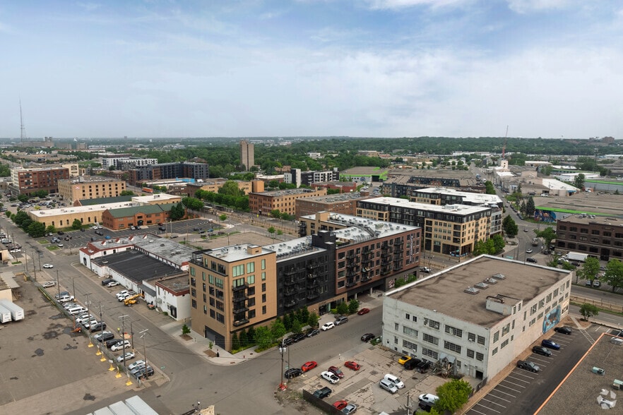 More Photos Of 747 Hampden Ave, Saint Paul Apartments For Sale