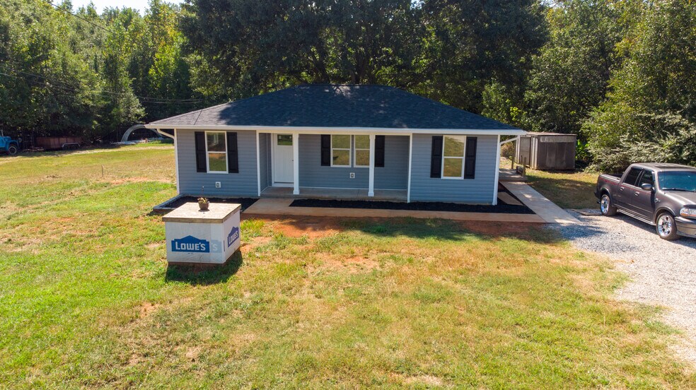 More Photos Of 5735 Fallston Rd, Lawndale Flex For Sale