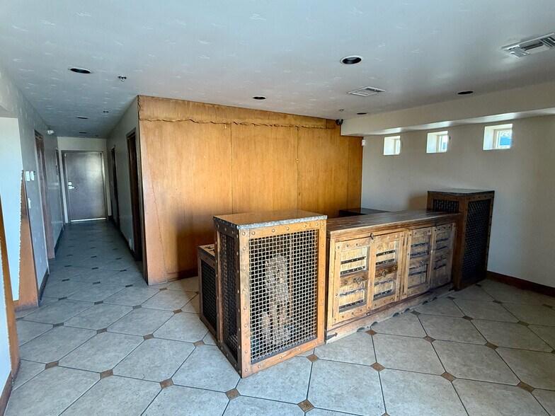 More Photos Of 3865-3885 Rockbottom St, North Las Vegas Manufacturing For Lease