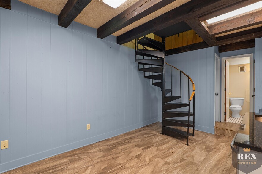 More Photos Of 1101 Greene St, Augusta Loft Creative Space For Sale