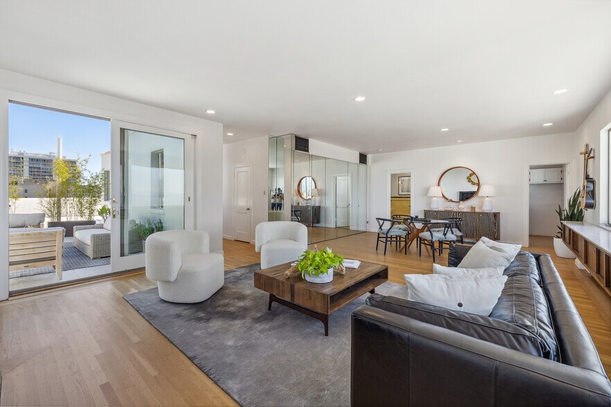 More Photos Of 2100 Jackson St, San Francisco Apartments For Sale