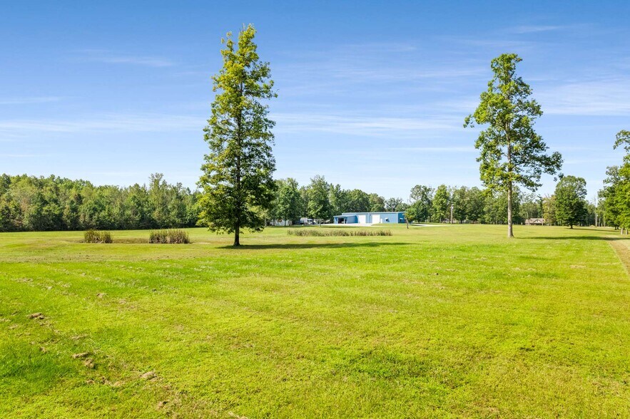 More Photos Of 456 Lakewood Park Rd, Beechgrove General Retail For Sale