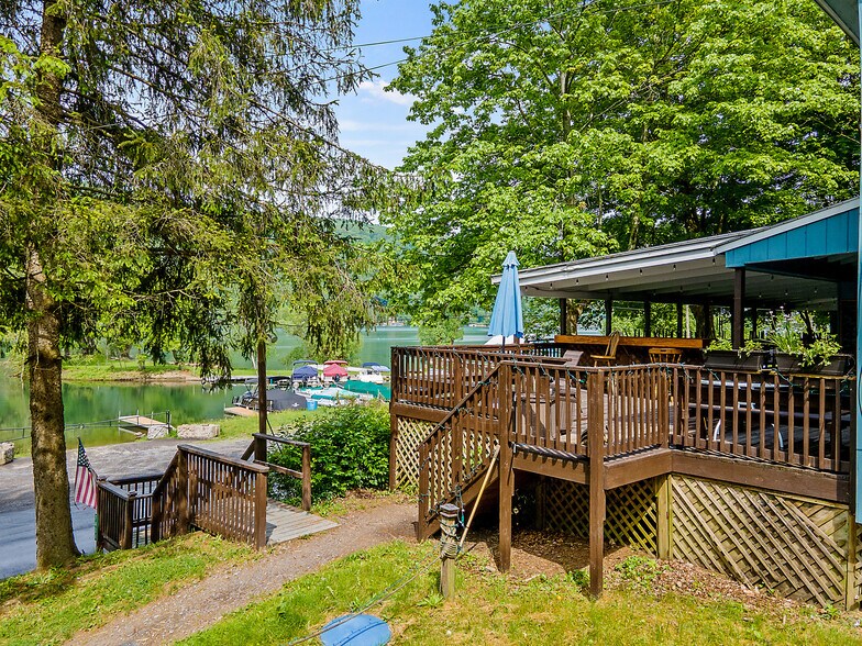 More Photos Of 7434 Fair Haven Rd, Homer Restaurant For Sale