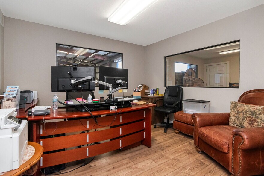 More Photos Of 2401 Destiny Way, Odessa Warehouse For Lease