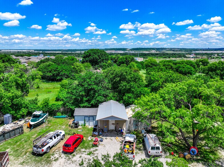More Photos Of 1013 Fish Creek Rd, Grand Prairie Land For Sale