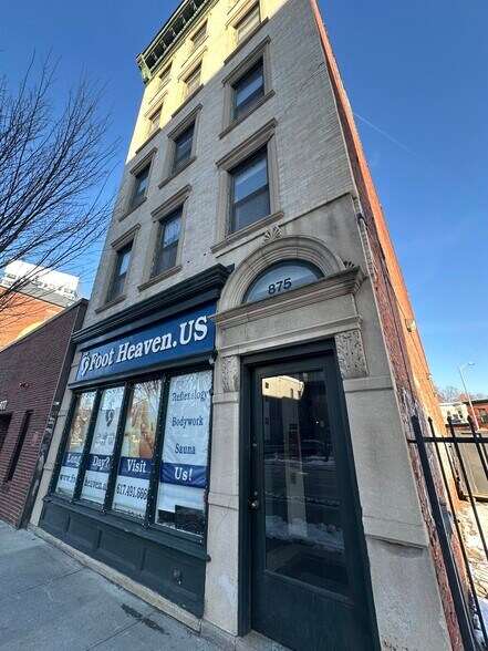 More Photos Of 875 Main St, Cambridge Office For Lease