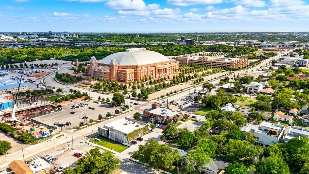 More Photos Of 3613 Washburn Ave, Fort Worth Loft Creative Space For Sale