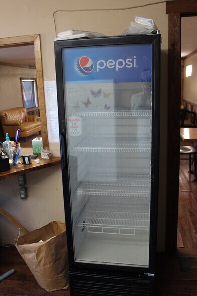 More Photos Of 502 Elm, Tilden Restaurant For Sale