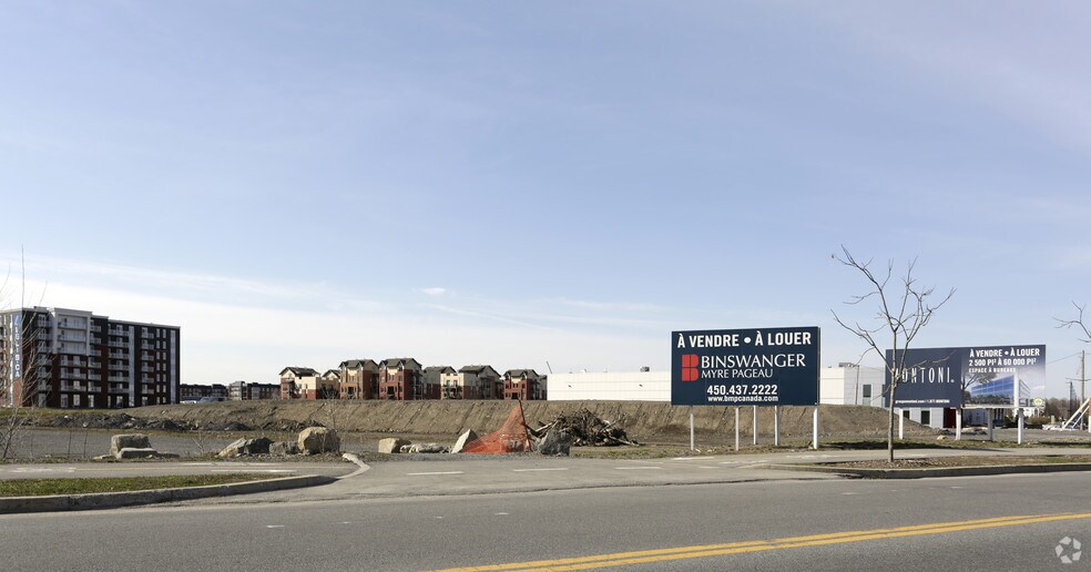 More Photos Of 3665 Av Grandes Tourelles, Boisbriand Office For Lease