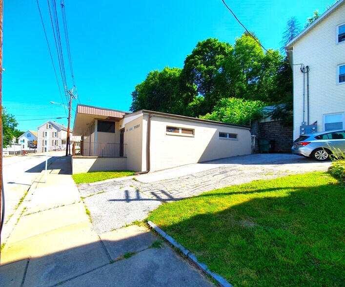 100 Main St, Sussex, NJ 07461 Flex For Sale