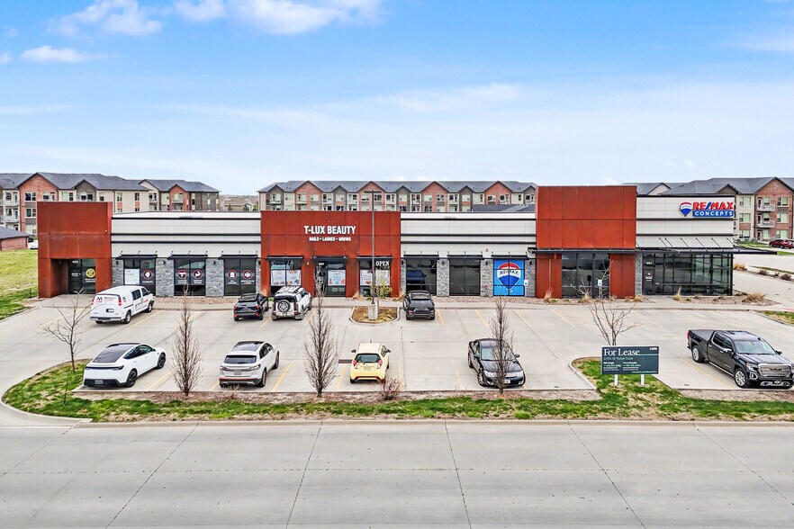 Primary Photo Of 653 NE Venture Dr, Waukee General Retail For Lease
