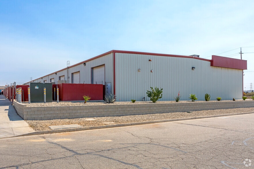 More Photos Of 3980 Saco Rd, Bakersfield Manufacturing For Lease