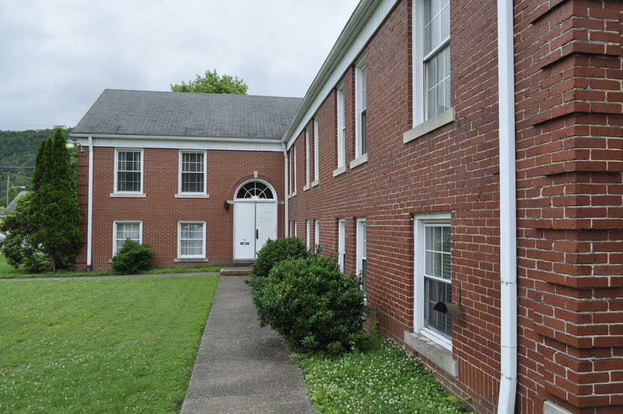 More Photos Of 5502 Noyes Ave, Charleston Specialty For Sale