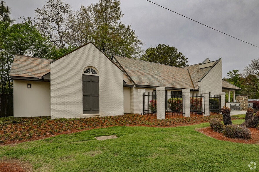 Primary Photo Of 1500 Lobdell Ave, Baton Rouge Office For Lease