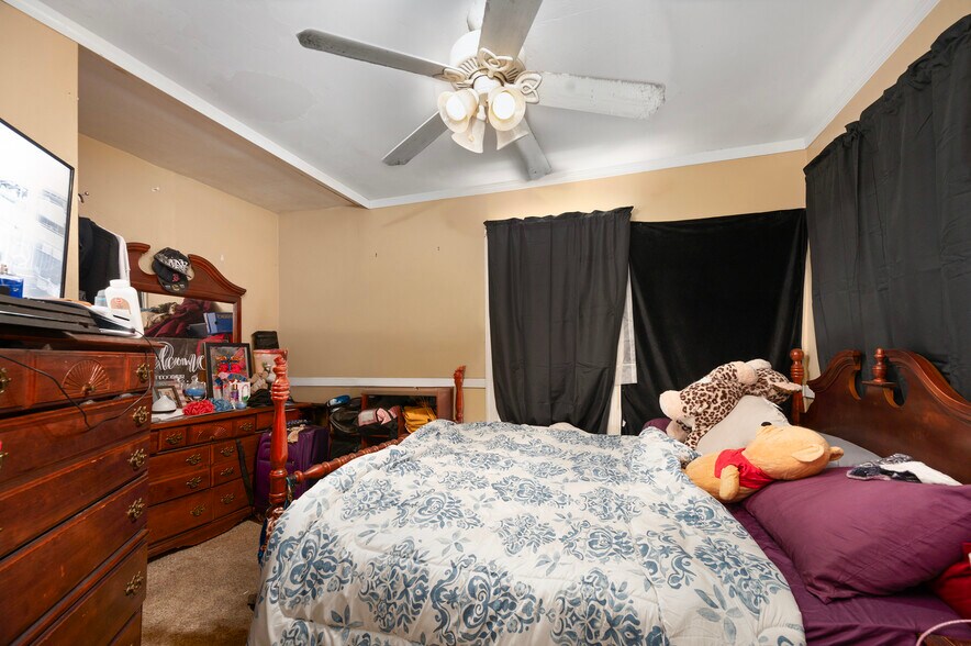 More Photos Of 186 Summit St, Pawtucket Apartments For Sale