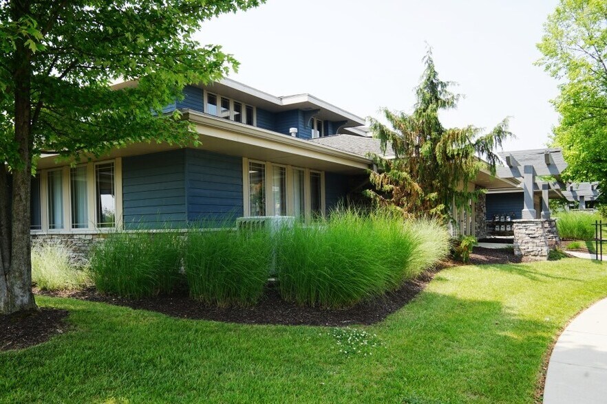 More Photos Of 70-84 Remick Blvd, Springboro Office For Sale