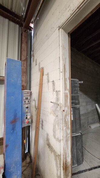 More Photos Of 530 N 400 W, Malad City Warehouse For Sale