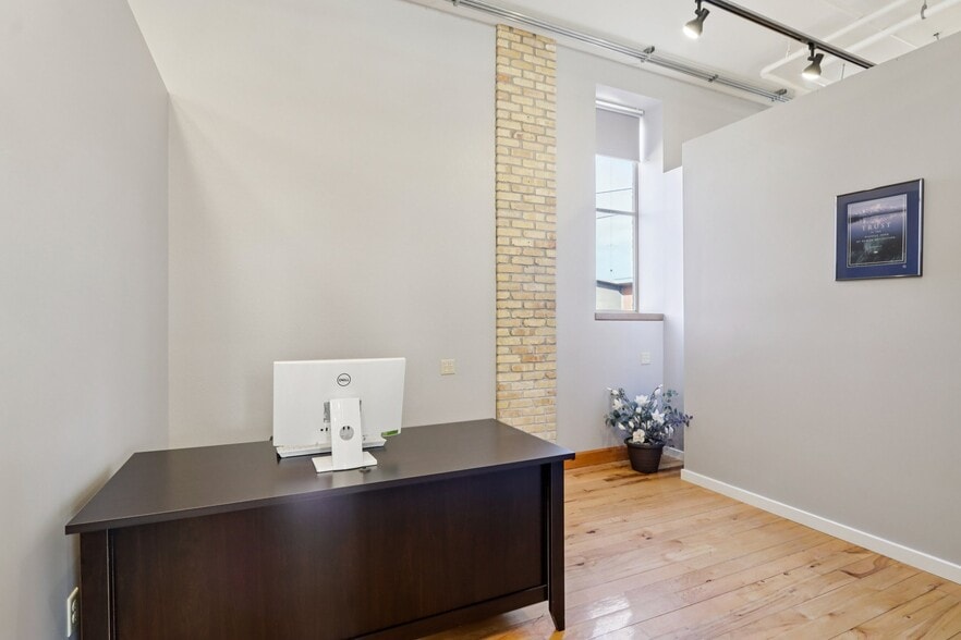 More Photos Of 101 Church St, Lake Mills Loft Creative Space For Sale