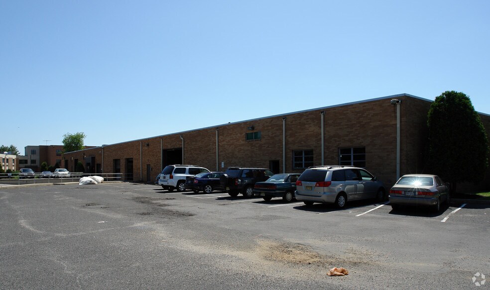 More Photos Of 5070A Central Hwy, Pennsauken Distribution For Lease