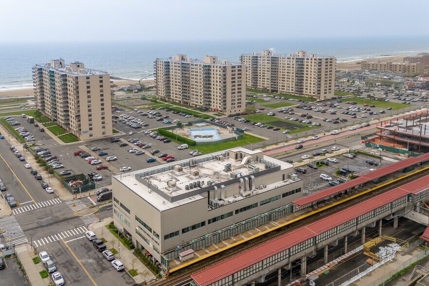 More Photos Of 10520 Rockaway Beach Blvd, Rockaway Park Medical For Lease