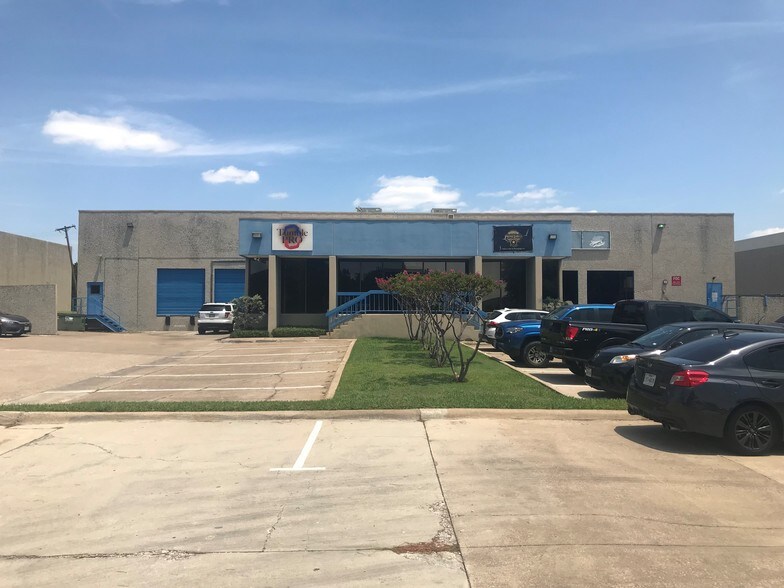 More Photos Of 2502-2510 Camp Ave, Carrollton Warehouse For Lease