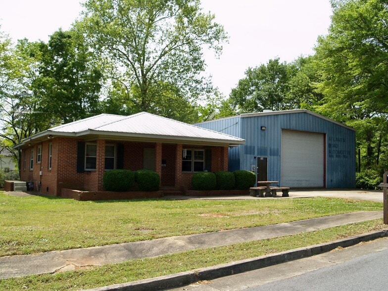 More Photos Of 760 Ledford St SE, Smyrna Warehouse For Sale